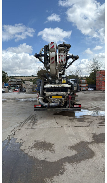 Volvo FMX K-series 42 L - Stacionārais betona sūknis: foto 3 Volvo FMX K-series 42 L - Stacionārais betona sūknis: foto 3