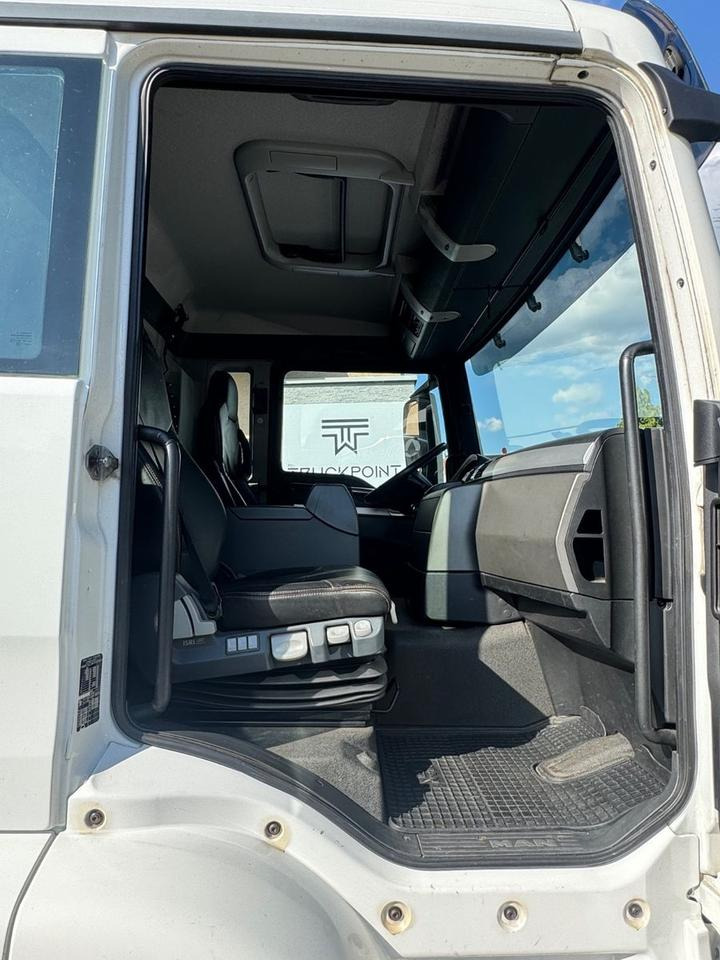 MAN TGS 26.480/Lenk-Lift/Kamera/AHK/Staplerhalterung - Kravas automašīna ar slēgto virsbūvi: foto 5 MAN TGS 26.480/Lenk-Lift/Kamera/AHK/Staplerhalterung - Kravas automašīna ar slēgto virsbūvi: foto 5