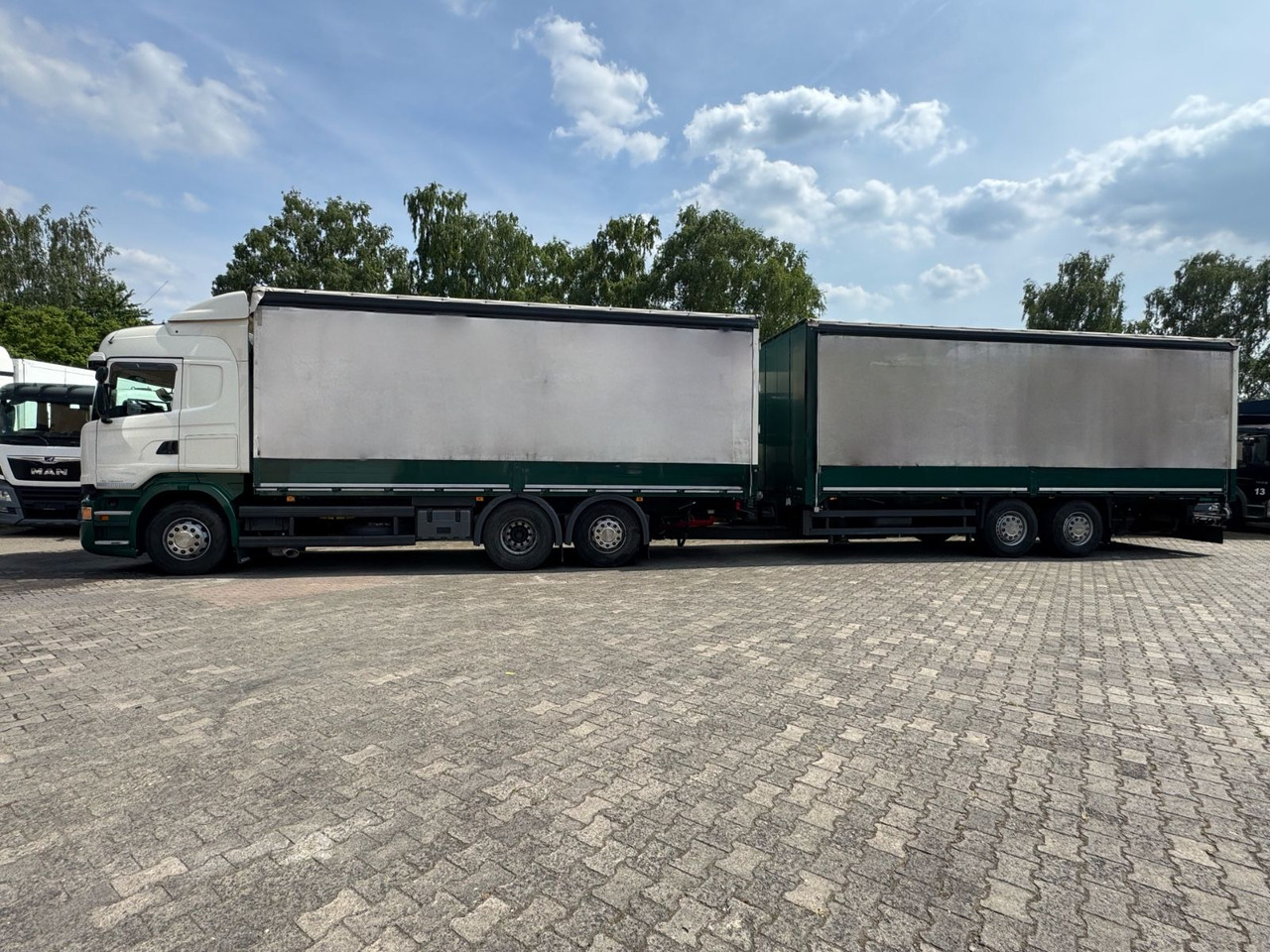 Scania R450/Kupplungspedal/6x2/2xBett/Top-Zustand! - Kravas automašīna ar tentu: foto 2 Scania R450/Kupplungspedal/6x2/2xBett/Top-Zustand! - Kravas automašīna ar tentu: foto 2
