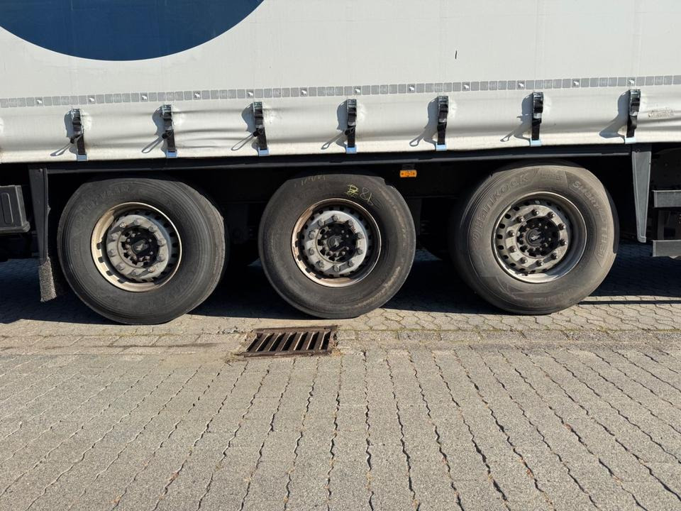 Schmitz Cargobull SCS24/L//LBW/Lift-Achse/2in1-Speed-Curtain - Tenta puspiekabe: foto 4 Schmitz Cargobull SCS24/L//LBW/Lift-Achse/2in1-Speed-Curtain - Tenta puspiekabe: foto 4