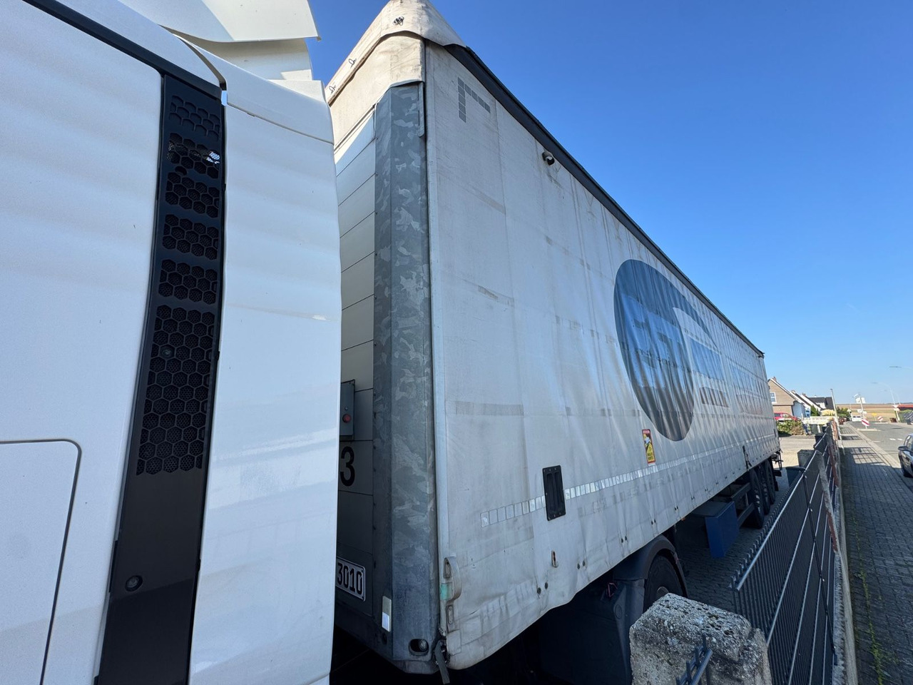Schmitz Cargobull SCS24/L//LBW/Lift-Achse/2in1-Speed-Curtain - Tenta puspiekabe: foto 3 Schmitz Cargobull SCS24/L//LBW/Lift-Achse/2in1-Speed-Curtain - Tenta puspiekabe: foto 3