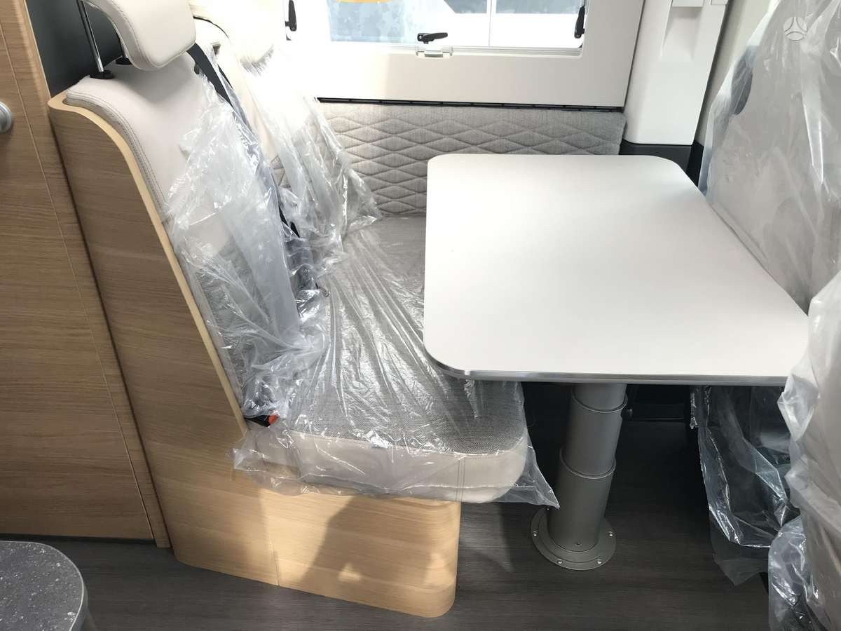 ADRIA Sonic axess 600 SL - Integrēts kemperis: foto 5 ADRIA Sonic axess 600 SL - Integrēts kemperis: foto 5
