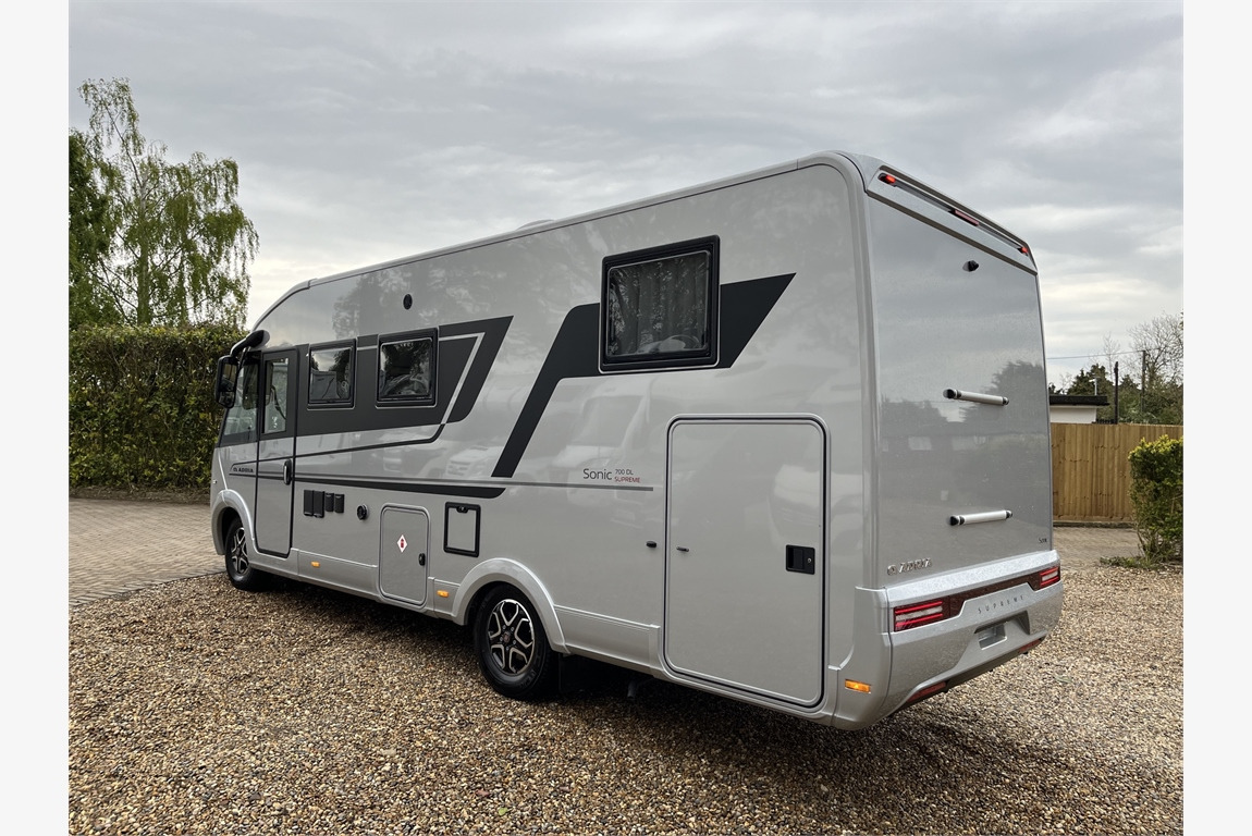 ADRIA Sonis Supreme - Integrēts kemperis: foto 2 ADRIA Sonis Supreme - Integrēts kemperis: foto 2