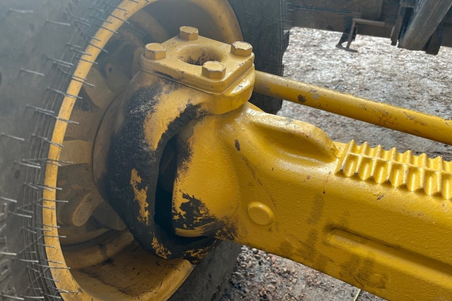CATERPILLAR 432D - Ekskavators-iekrāvējs: foto 5 CATERPILLAR 432D - Ekskavators-iekrāvējs: foto 5