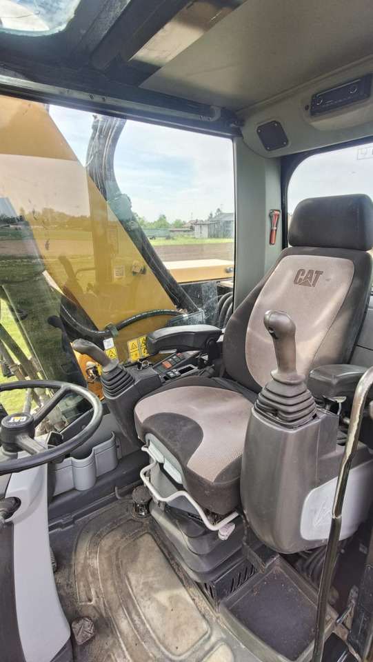 Caterpillar M315D - Kāpurķēžu ekskavators: foto 4 Caterpillar M315D - Kāpurķēžu ekskavators: foto 4