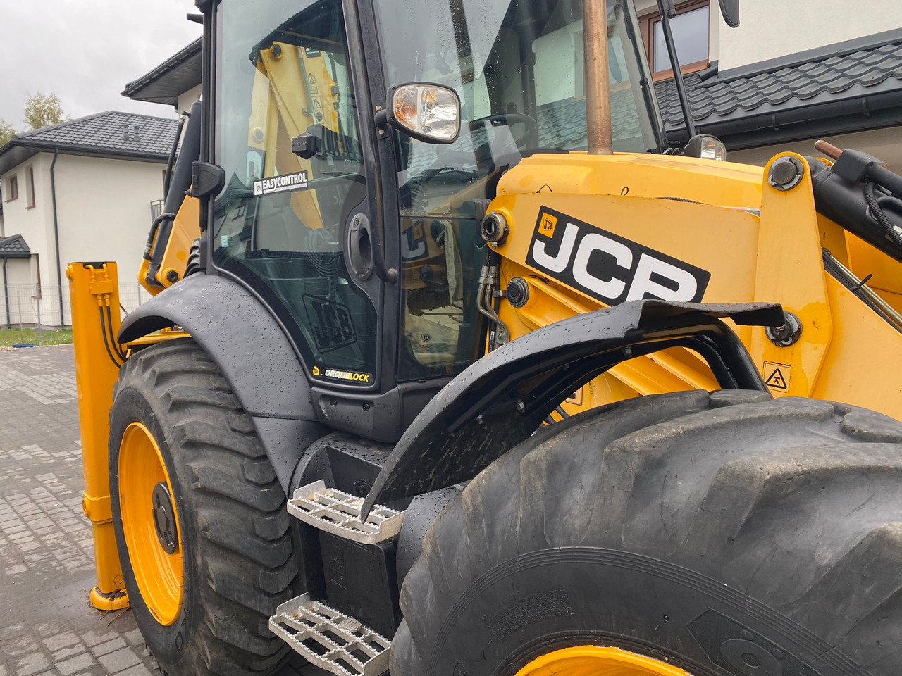 JCB 4CX - Ekskavators-iekrāvējs: foto 4 JCB 4CX - Ekskavators-iekrāvējs: foto 4