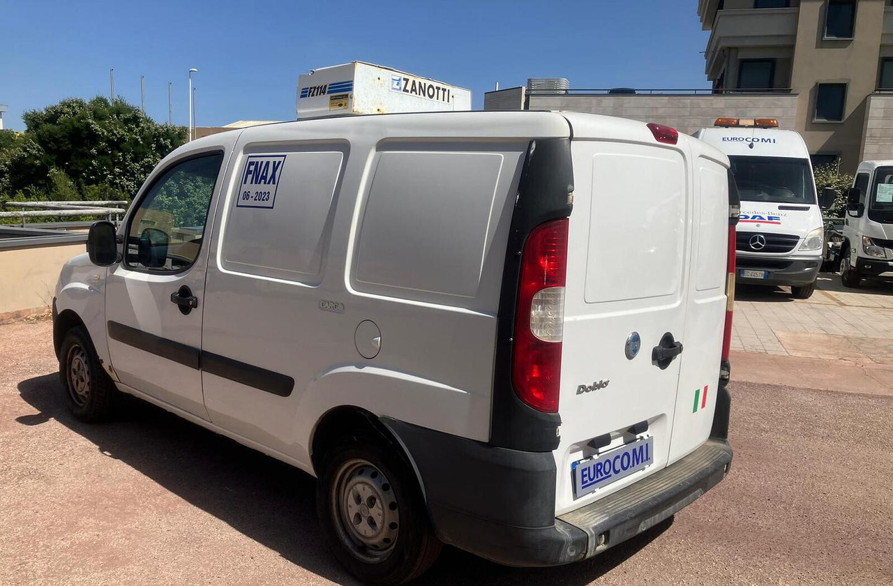 DOBLO' CON COIBENTAZIONE E GRUPPO FRIGO - Komercauto refrižerators: foto 2 DOBLO' CON COIBENTAZIONE E GRUPPO FRIGO - Komercauto refrižerators: foto 2