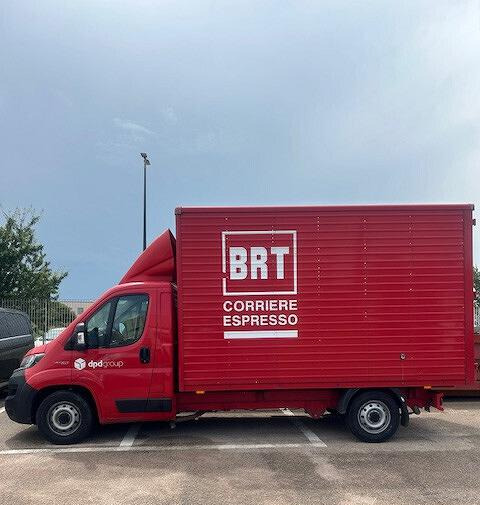 FIAT DUCATO MAXI TELAIO CON BOX IN LEGA 3800*2200* - Furgons ar slēgtā virsbūve: foto 1 FIAT DUCATO MAXI TELAIO CON BOX IN LEGA 3800*2200* - Furgons ar slēgtā virsbūve: foto 1