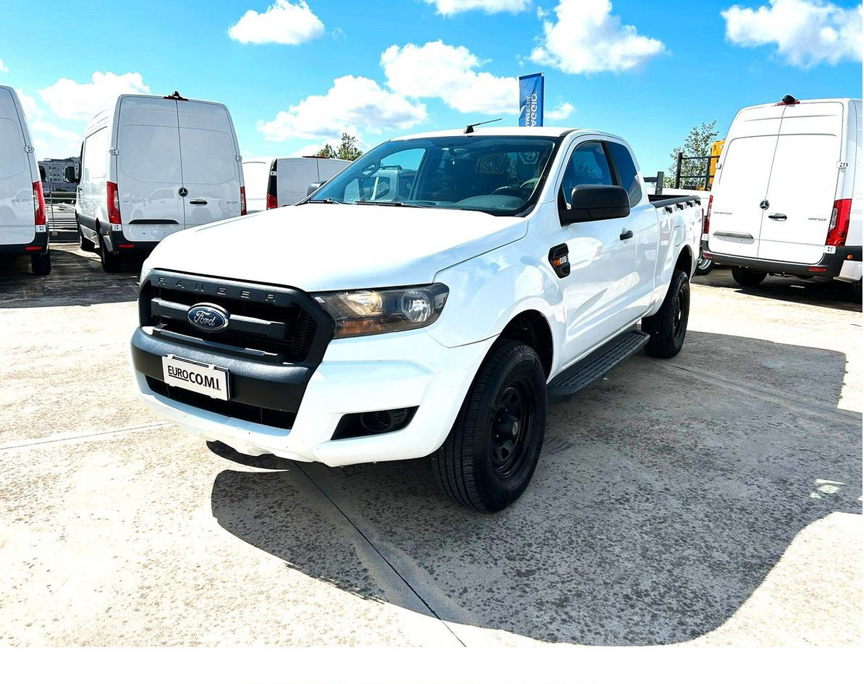 Ford Ranger 2.2 160 cv XL Supercab 4 posti 4wd - Pikaps: foto 1 Ford Ranger 2.2 160 cv XL Supercab 4 posti 4wd - Pikaps: foto 1