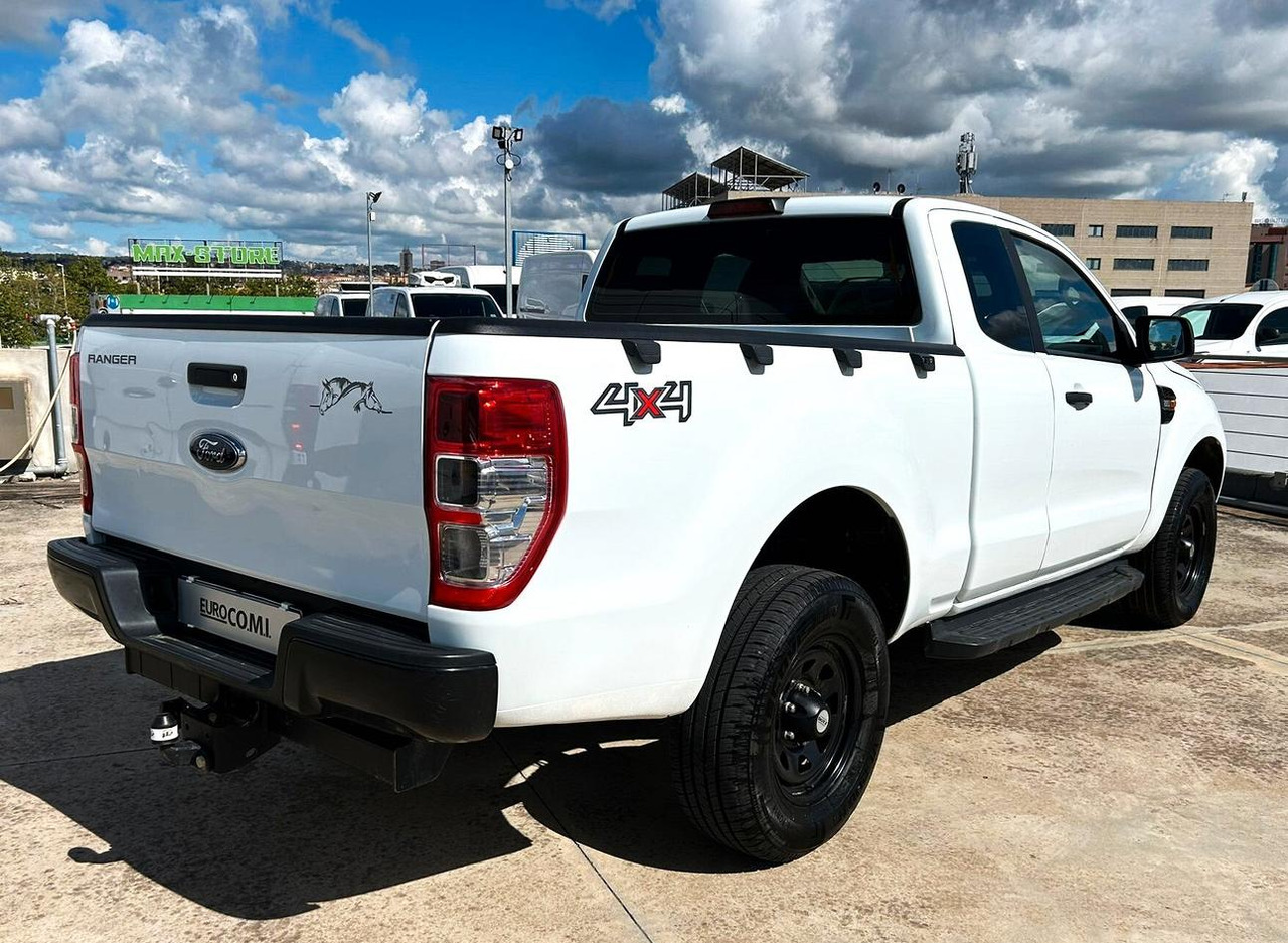 Ford Ranger 2.2 160 cv XL Supercab 4 posti 4wd gan - Pikaps: foto 5 Ford Ranger 2.2 160 cv XL Supercab 4 posti 4wd gan - Pikaps: foto 5