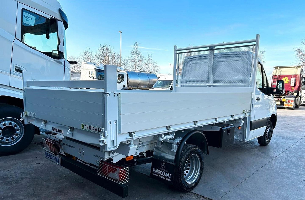 Mercedes 515 T 37/50 PRO Ribaltabile Tril. - Komercauto pašizgāzējs: foto 5 Mercedes 515 T 37/50 PRO Ribaltabile Tril. - Komercauto pašizgāzējs: foto 5