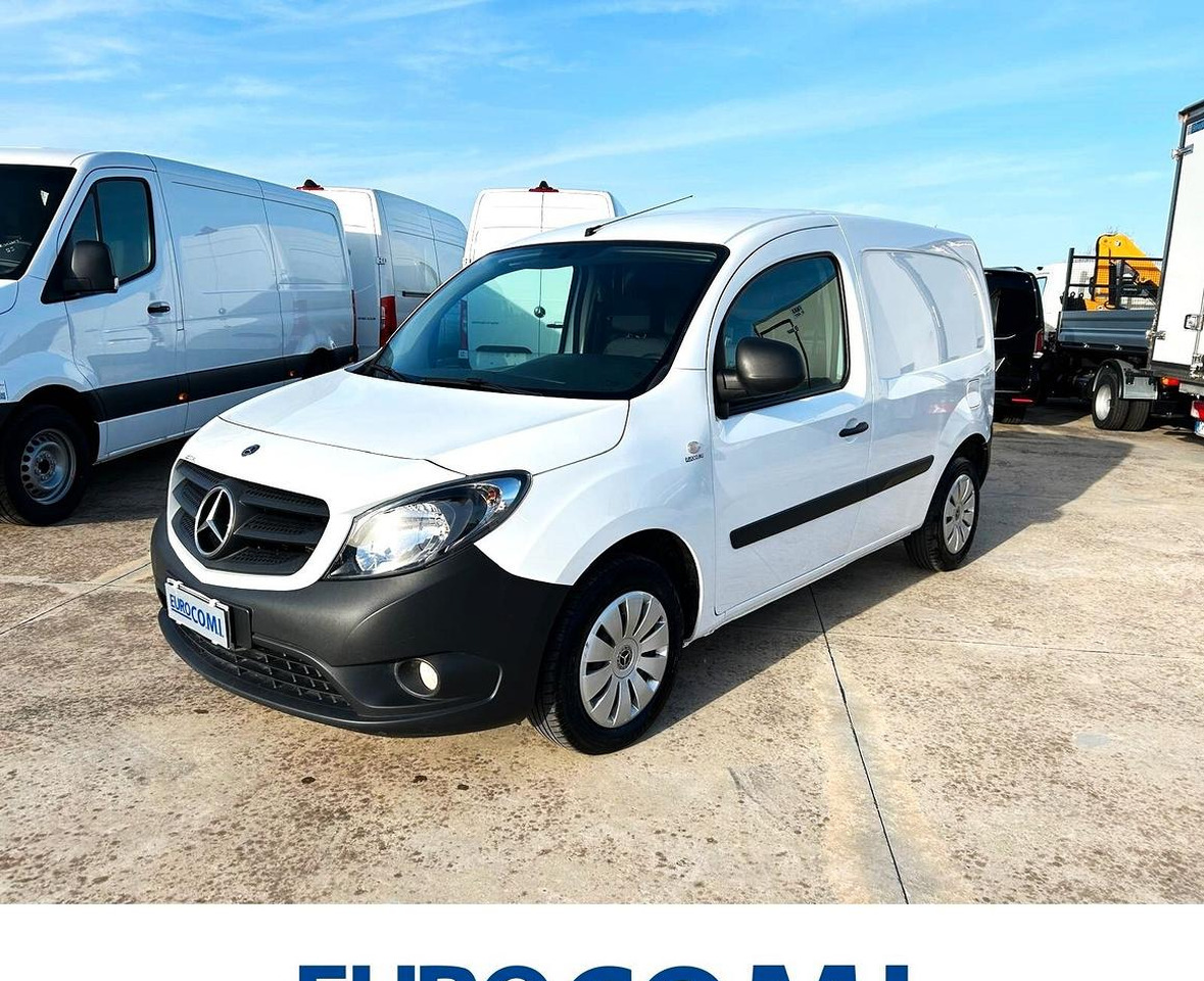 Mercedes Benz Citan 111 cdi Long 3 posti - Mazs furgons: foto 1 Mercedes Benz Citan 111 cdi Long 3 posti - Mazs furgons: foto 1