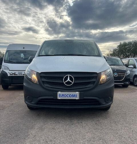 Mercedes Benz VITO FURGONE 110 LONG TRAZ. ANT. - Kravas mikroautobuss: foto 1 Mercedes Benz VITO FURGONE 110 LONG TRAZ. ANT. - Kravas mikroautobuss: foto 1