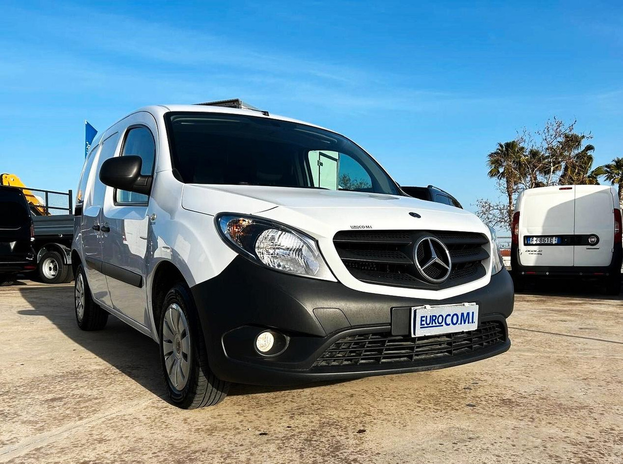 Mercedes Citan 111 cdi Furgone LONG 3 posti - Mazs furgons: foto 2 Mercedes Citan 111 cdi Furgone LONG 3 posti - Mazs furgons: foto 2