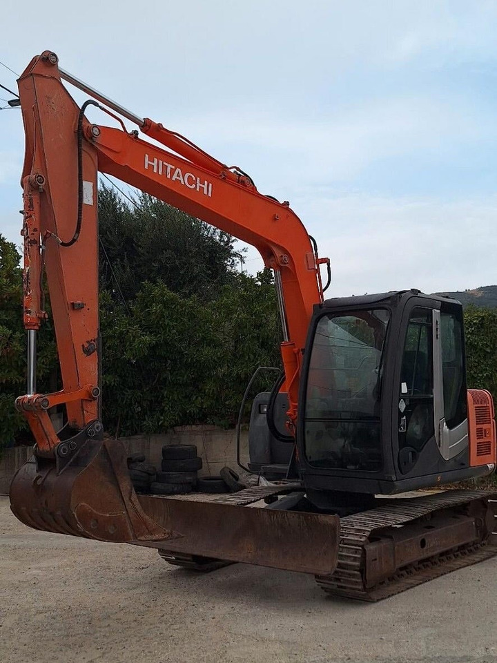 HITACHI ZX70LC - Mini-ekskavators: foto 1 HITACHI ZX70LC - Mini-ekskavators: foto 1