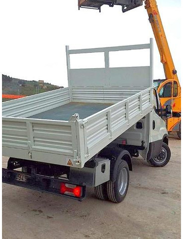 Iveco DAILY 35C160 - Motobloks: foto 5 Iveco DAILY 35C160 - Motobloks: foto 5