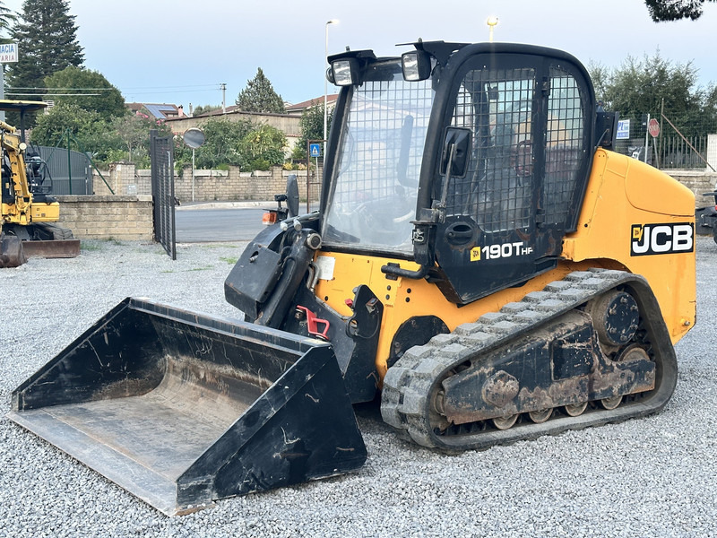 JCB 190THF - Kāpurķēžu kompaktiekrāvējs: foto 1 JCB 190THF - Kāpurķēžu kompaktiekrāvējs: foto 1