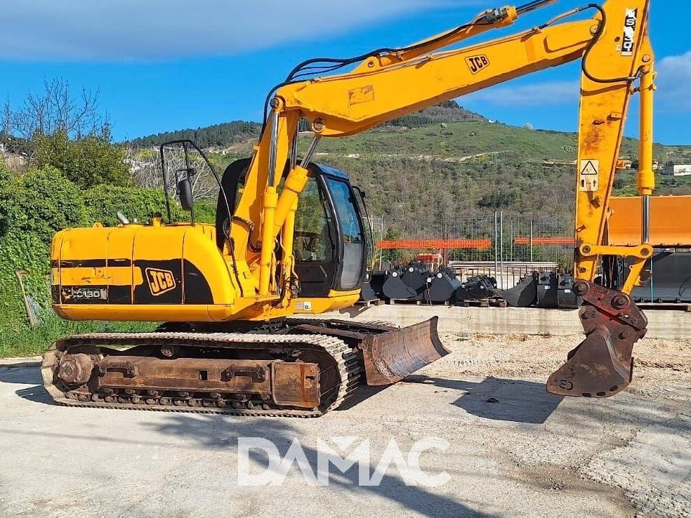 JCB JS130 - Kāpurķēžu ekskavators: foto 1 JCB JS130 - Kāpurķēžu ekskavators: foto 1