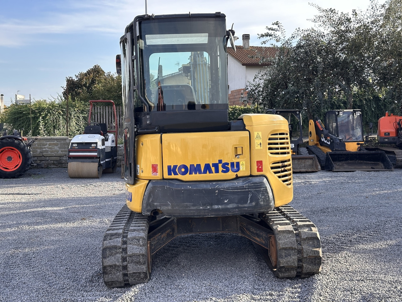 KOMATSU PC55MR-3 - Mini-ekskavators: foto 5 KOMATSU PC55MR-3 - Mini-ekskavators: foto 5