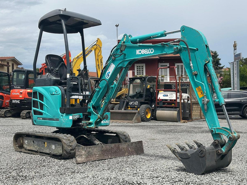 Kobelco SK17SR - Mini-ekskavators: foto 2 Kobelco SK17SR - Mini-ekskavators: foto 2