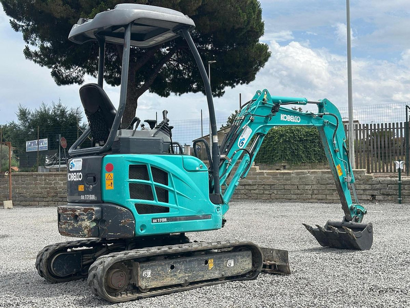 Kobelco SK17SR - Mini-ekskavators: foto 3 Kobelco SK17SR - Mini-ekskavators: foto 3