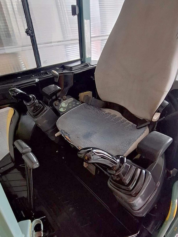 YANMAR VIO30 - Mini-ekskavators: foto 5 YANMAR VIO30 - Mini-ekskavators: foto 5