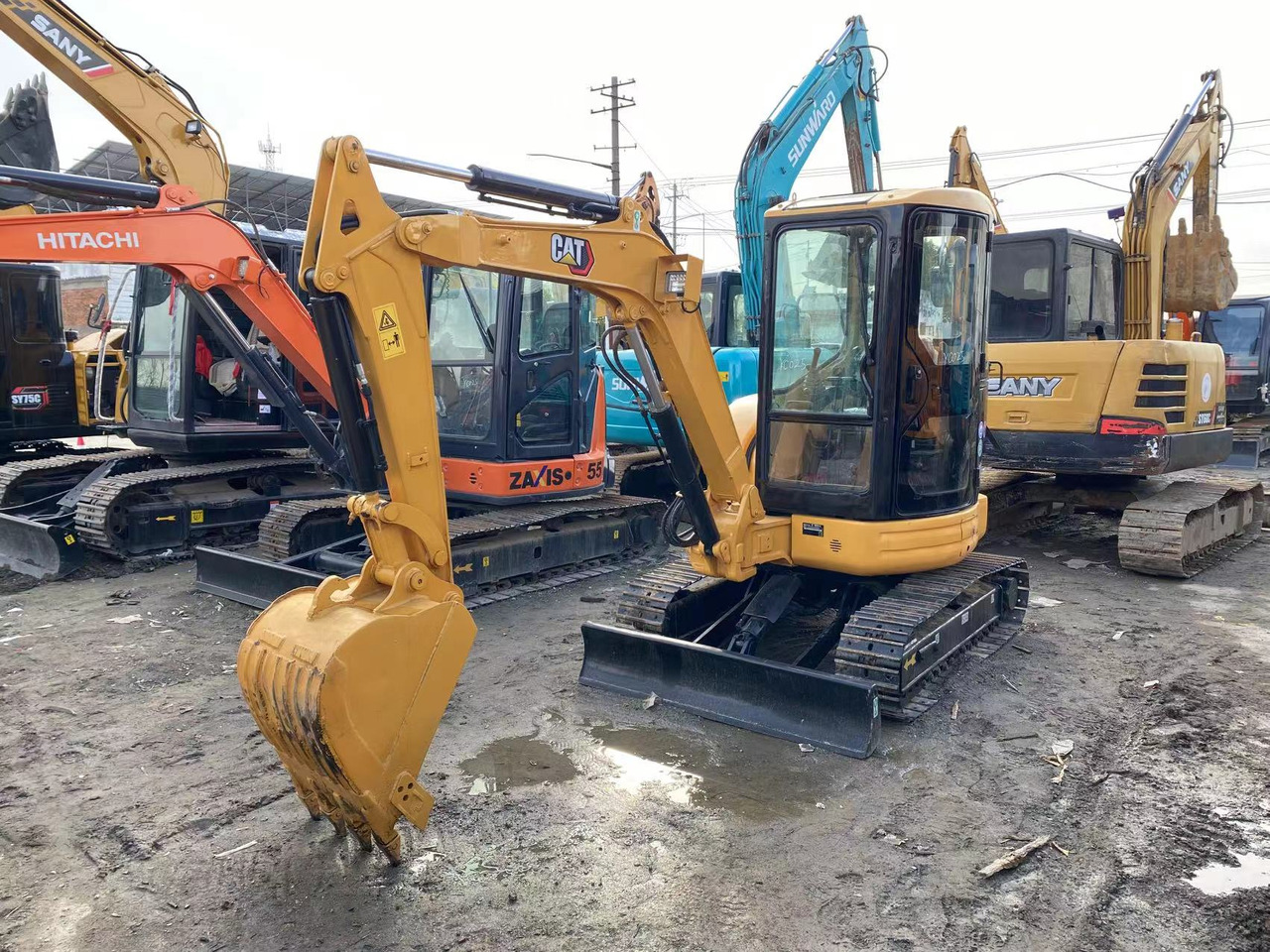 Mini-ekskavators CATERPILLAR 303.5E2: foto 12