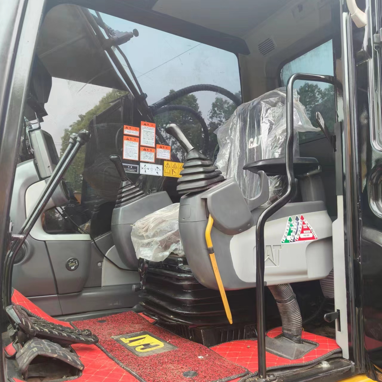 CATERPILLAR 320D2 līzingu CATERPILLAR 320D2: foto 9