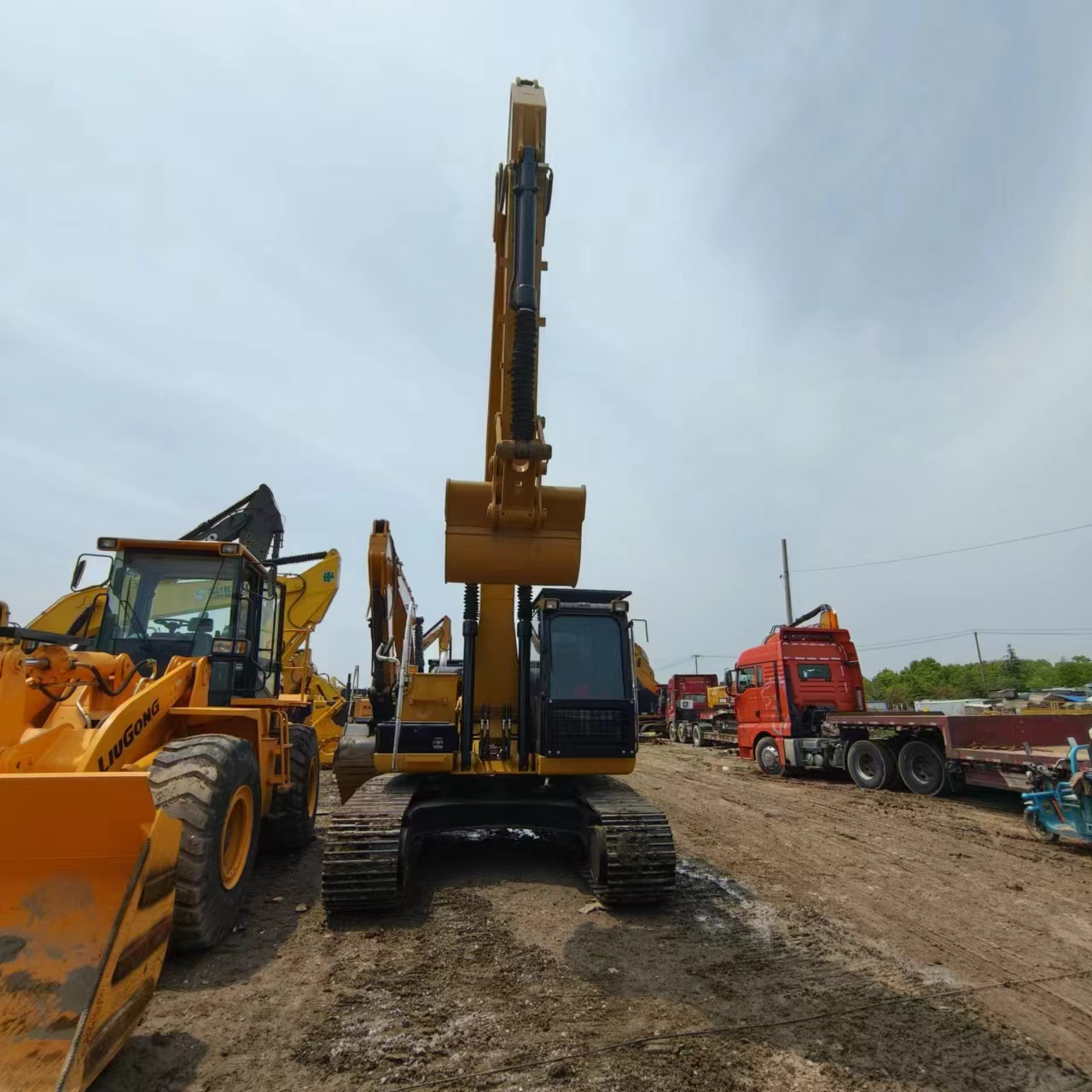 CATERPILLAR 323 - Kāpurķēžu ekskavators: foto 3 CATERPILLAR 323 - Kāpurķēžu ekskavators: foto 3