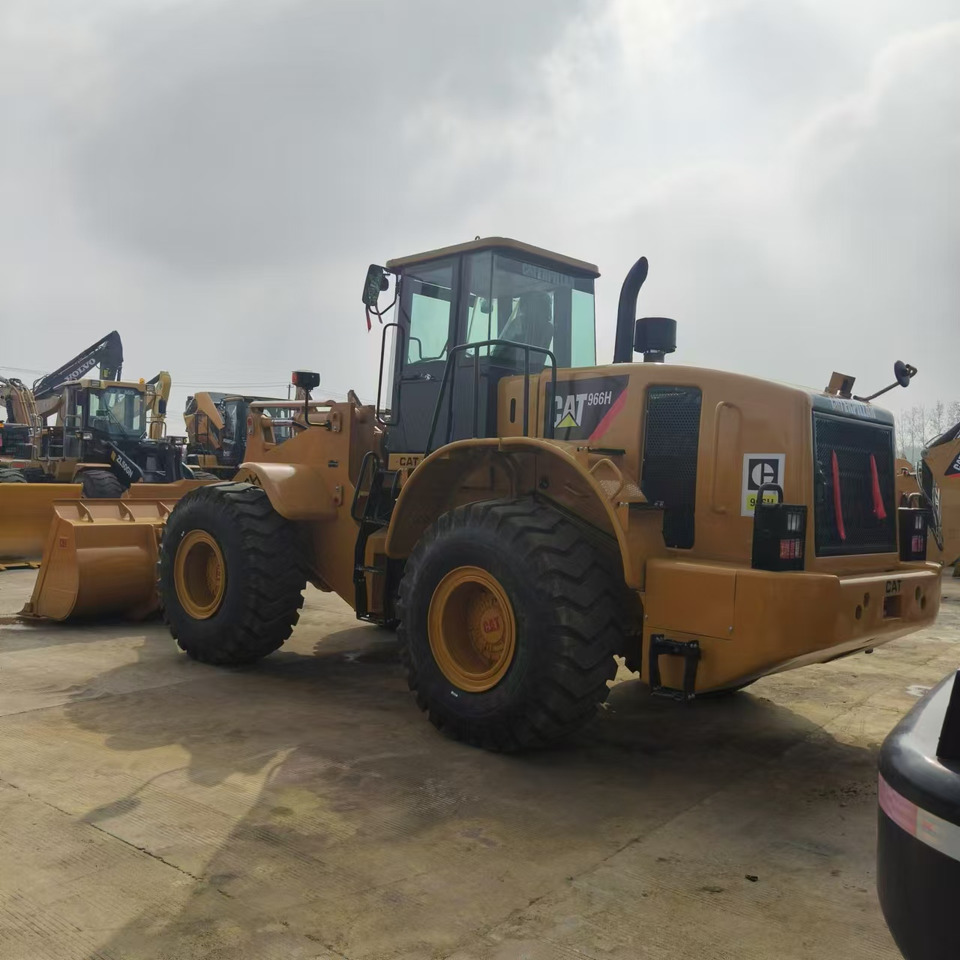 CATERPILLAR 966H - Riteņu iekrāvējs: foto 2 CATERPILLAR 966H - Riteņu iekrāvējs: foto 2