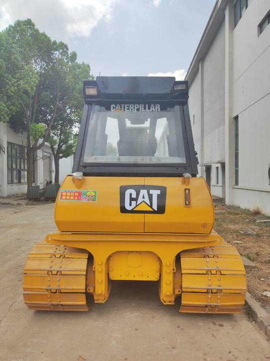 CATERPILLAR D5K - Buldozers: foto 4 CATERPILLAR D5K - Buldozers: foto 4