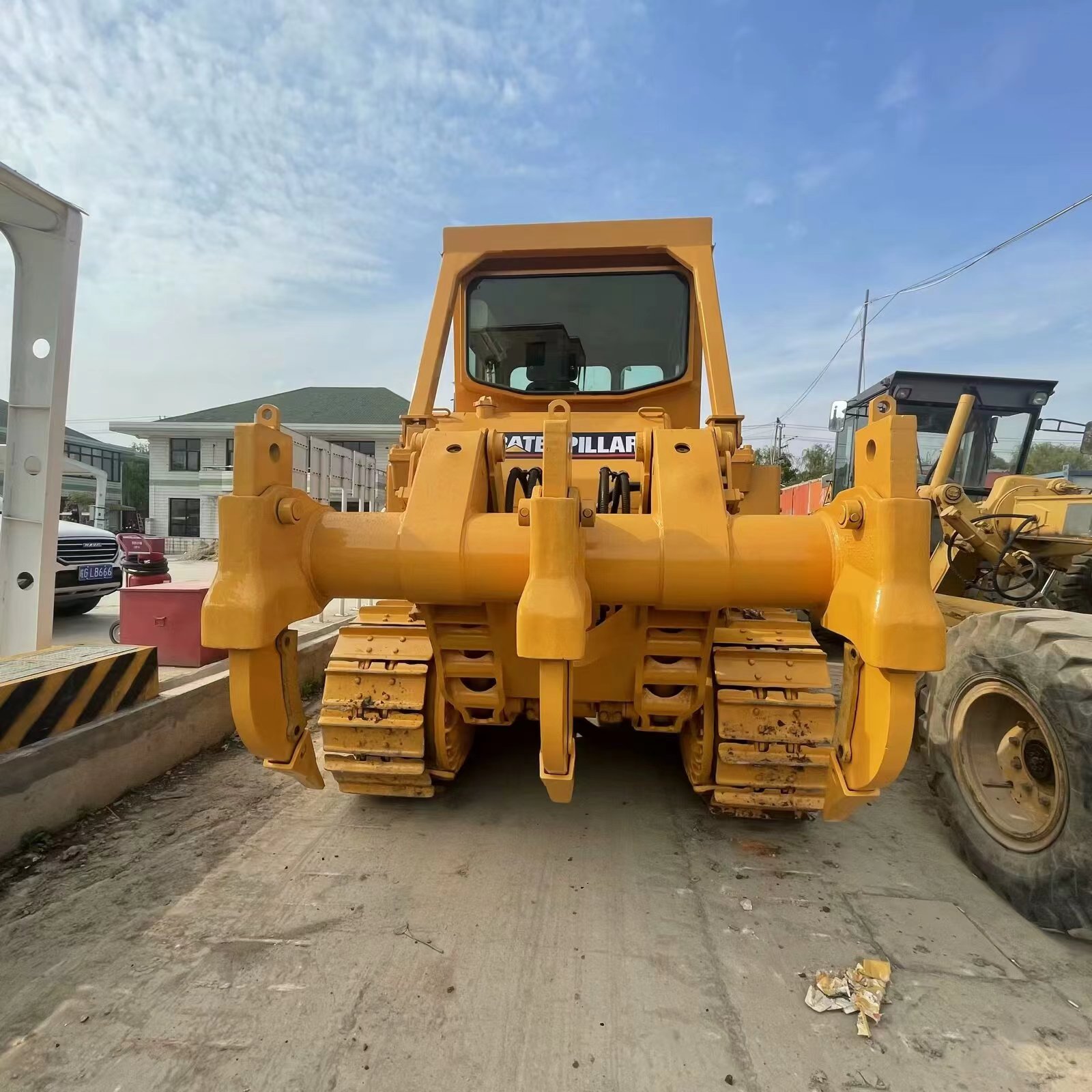 CATERPILLAR D7G - Buldozers: foto 2 CATERPILLAR D7G - Buldozers: foto 2