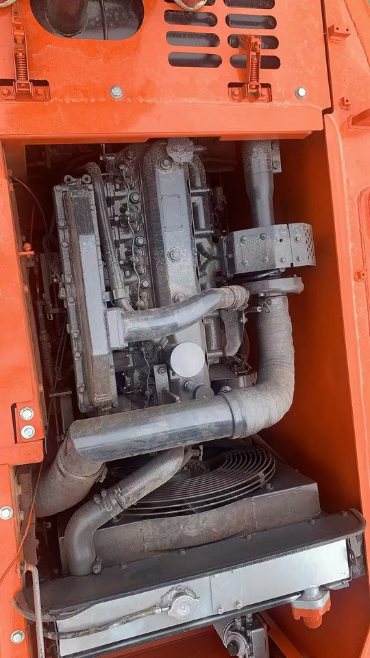 DOOSAN DX150 - Kāpurķēžu ekskavators: foto 4 DOOSAN DX150 - Kāpurķēžu ekskavators: foto 4