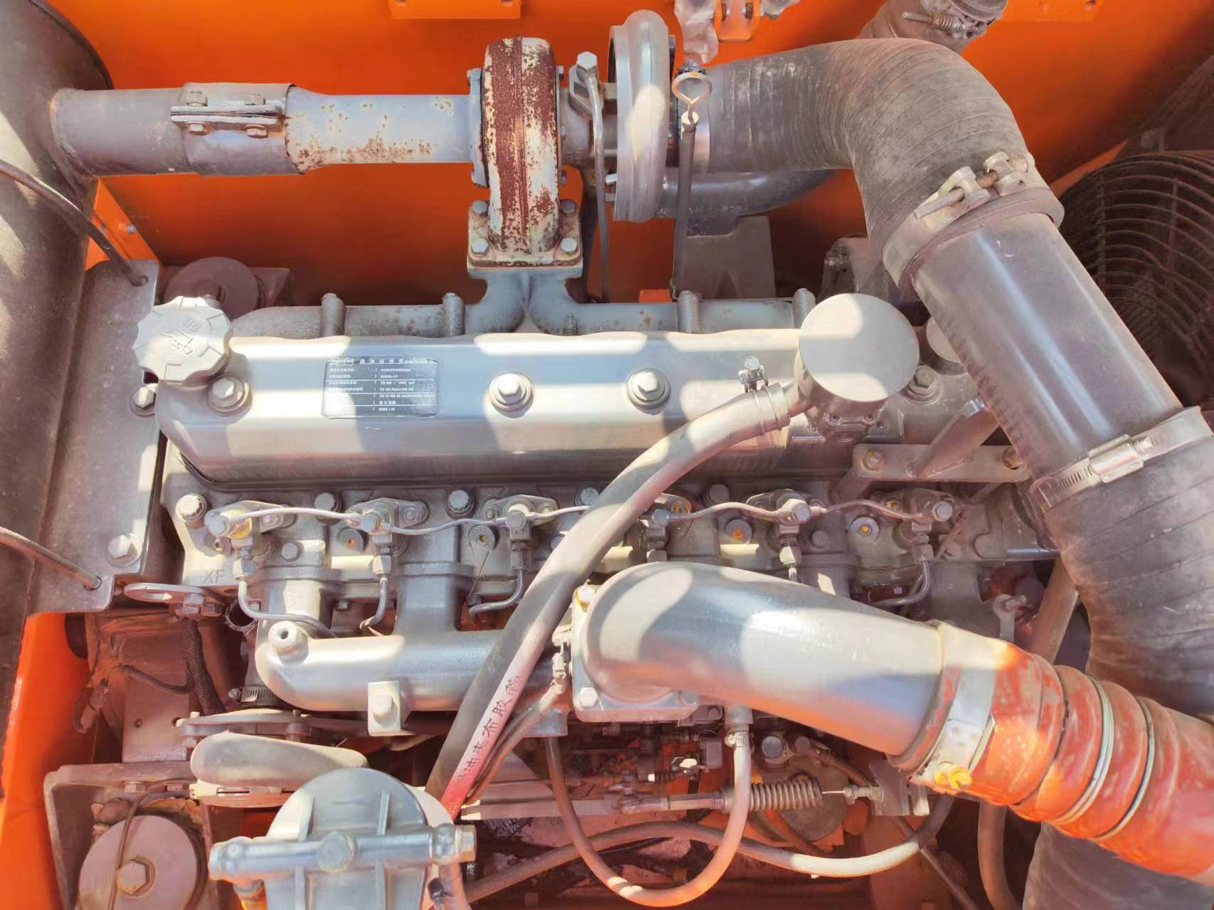 Kāpurķēžu ekskavators DOOSAN DX225: foto 25