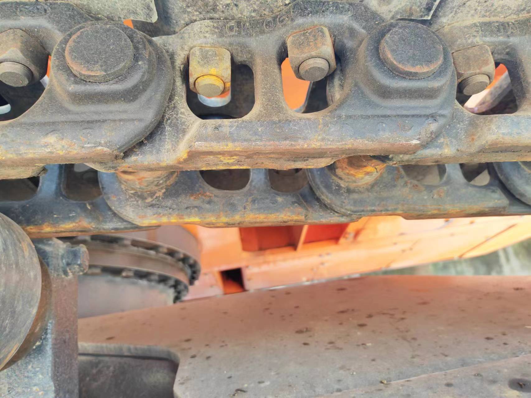 Kāpurķēžu ekskavators DOOSAN DX225: foto 20