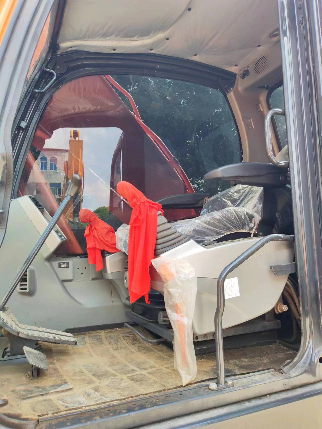 Kāpurķēžu ekskavators DOOSAN DX225: foto 6