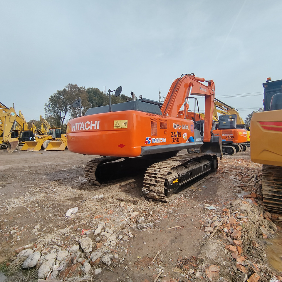 HITACHI ZX350 - Kāpurķēžu ekskavators: foto 3 HITACHI ZX350 - Kāpurķēžu ekskavators: foto 3