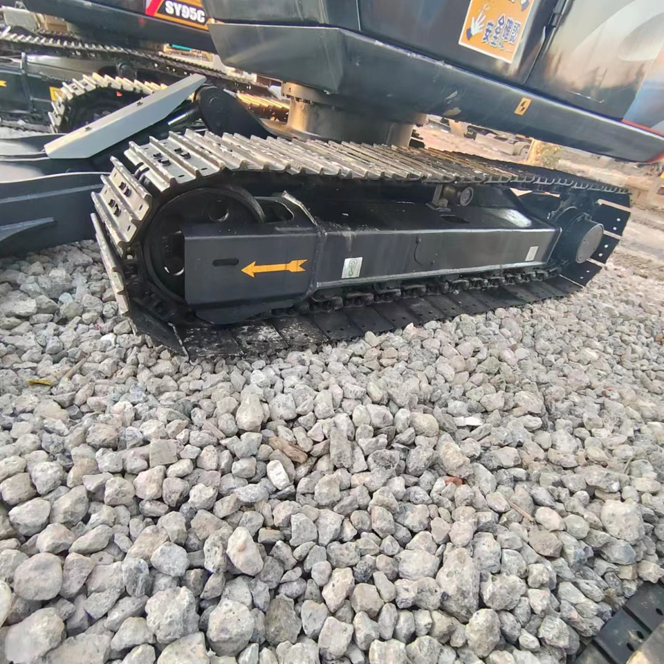 HITACHI ZX70 - Kāpurķēžu ekskavators: foto 5 HITACHI ZX70 - Kāpurķēžu ekskavators: foto 5