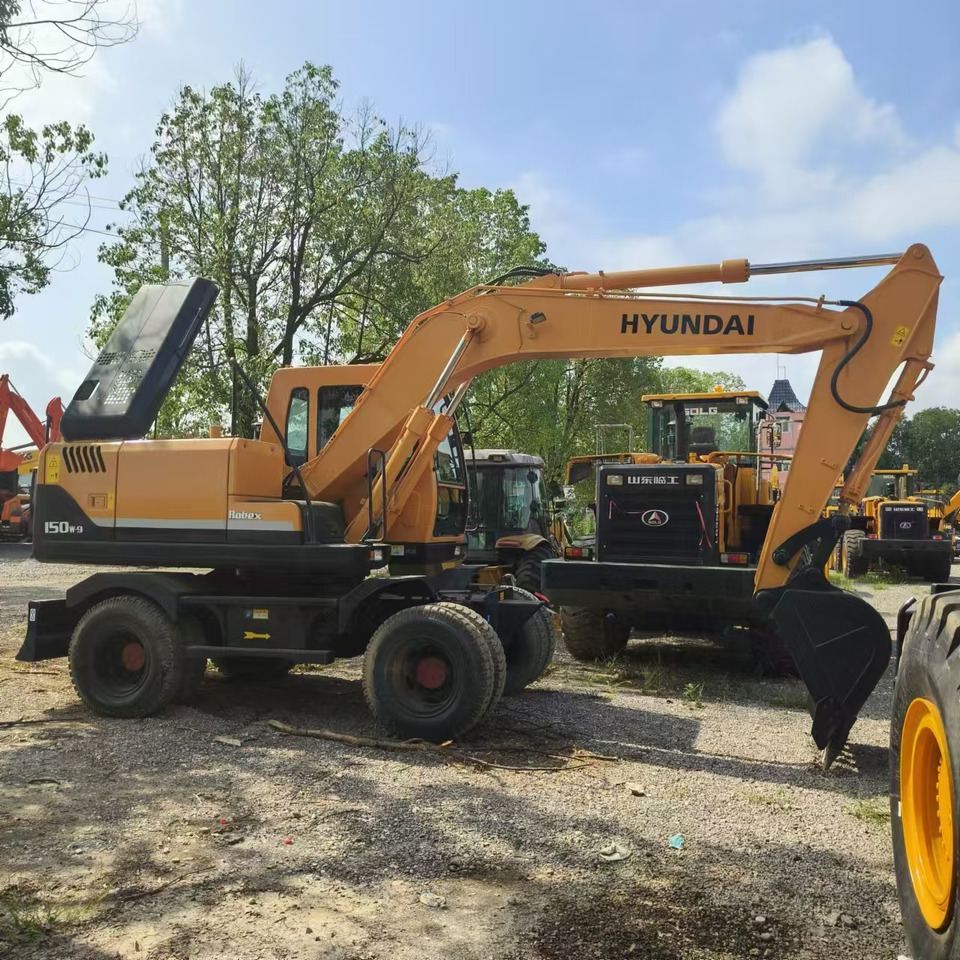 Hyundai R150W-7 - Riteņu ekskavators: foto 1 Hyundai R150W-7 - Riteņu ekskavators: foto 1