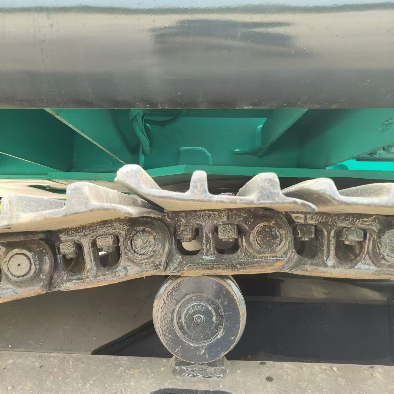 Kāpurķēžu ekskavators KOBELCO SK260: foto 11