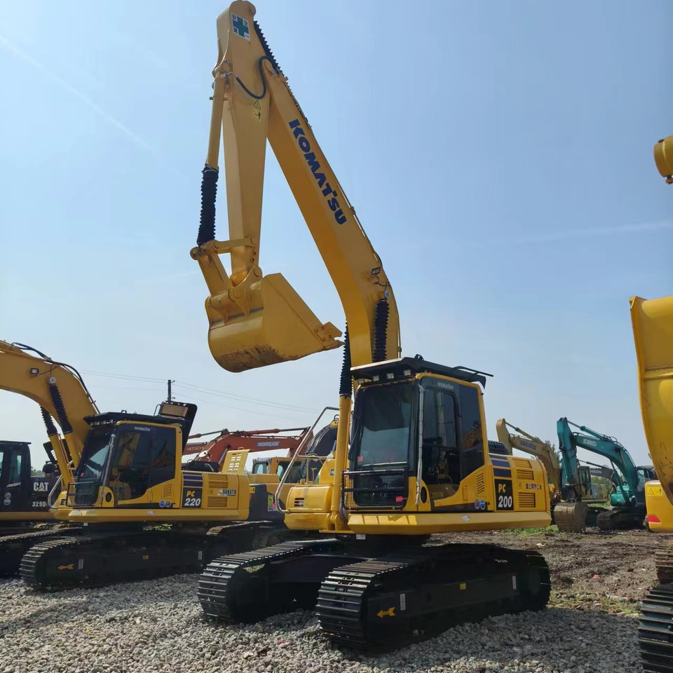 KOMATSU PC 200-8N1 - Kāpurķēžu ekskavators: foto 4 KOMATSU PC 200-8N1 - Kāpurķēžu ekskavators: foto 4