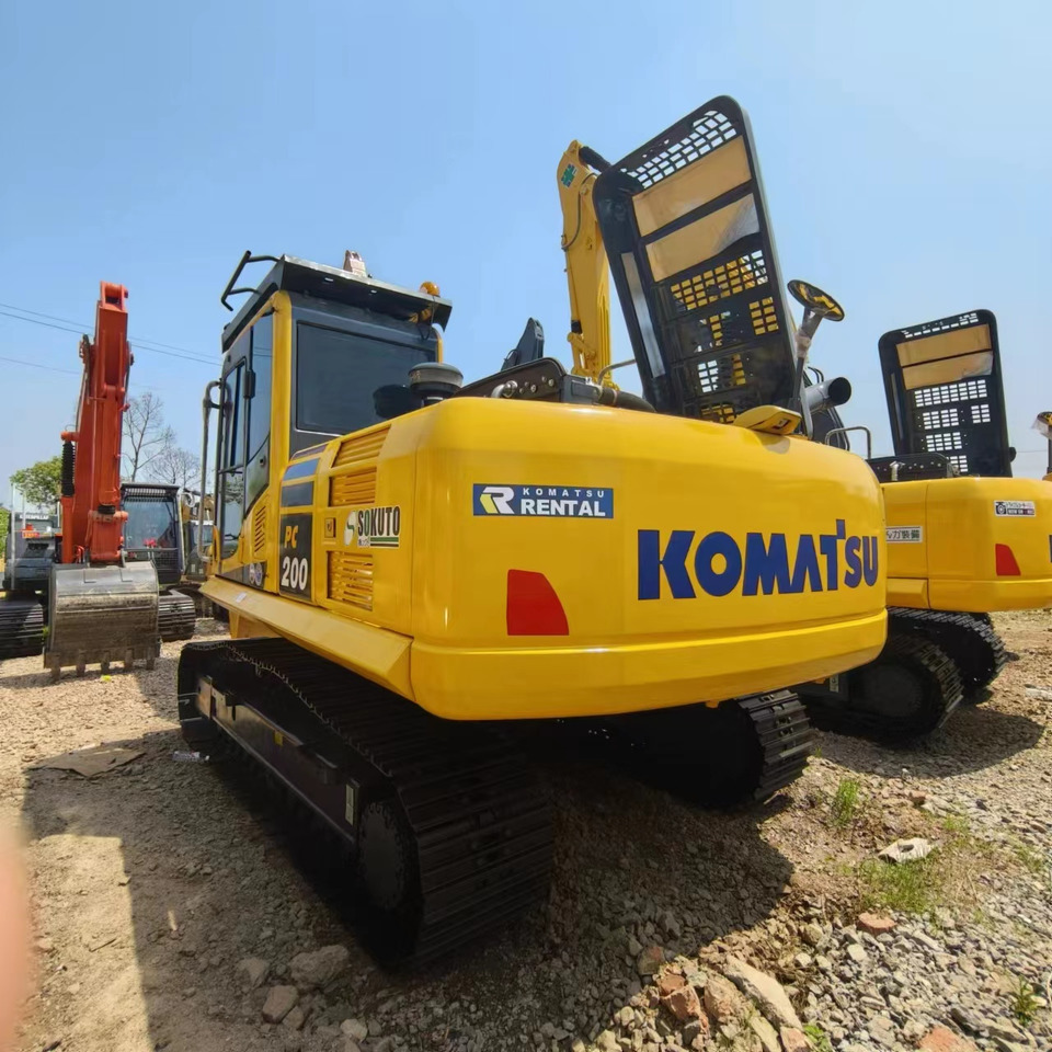 KOMATSU PC200-8MO - Kāpurķēžu ekskavators: foto 2 KOMATSU PC200-8MO - Kāpurķēžu ekskavators: foto 2