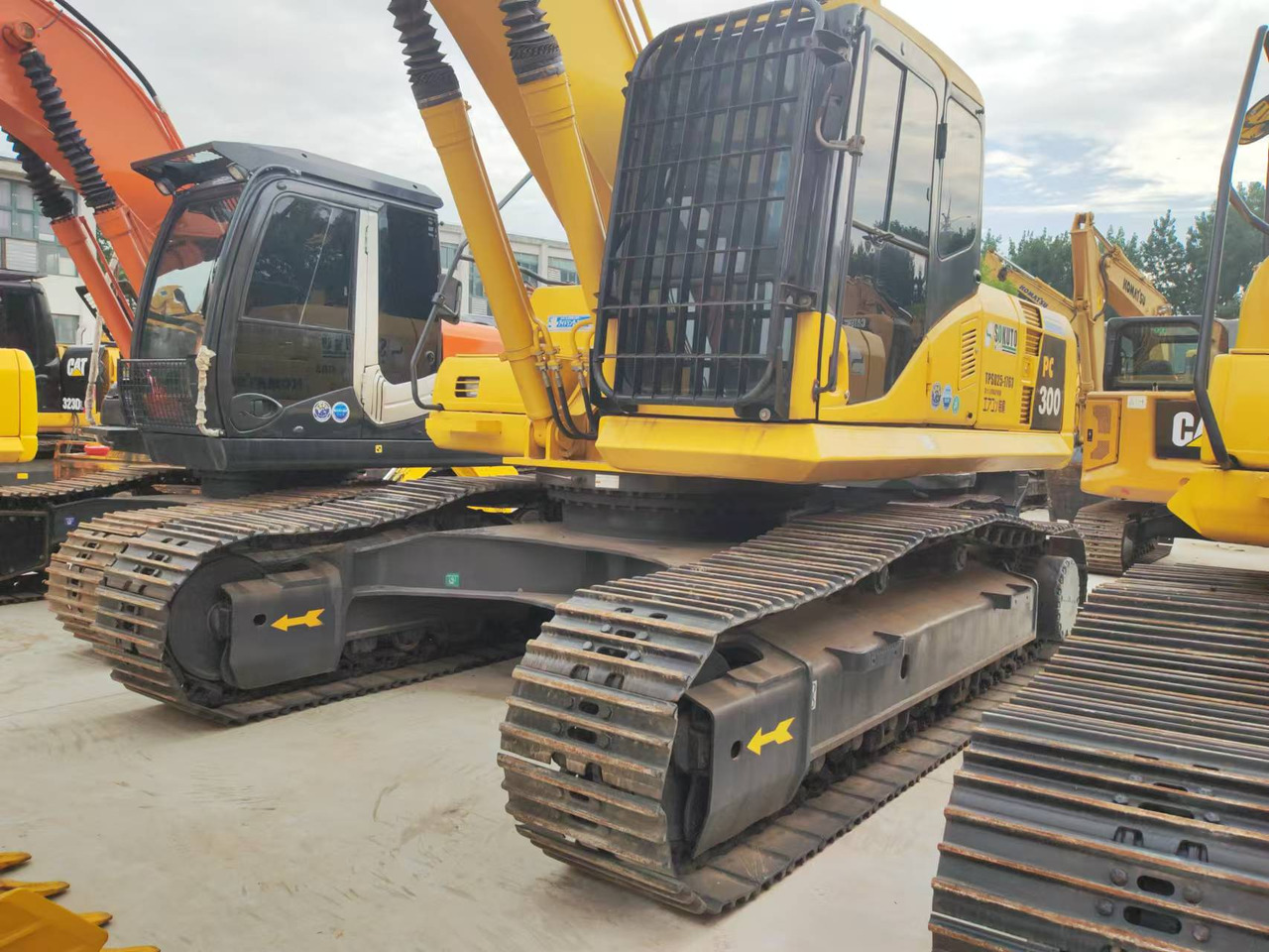 KOMATSU PC300 līzingu KOMATSU PC300: foto 7 KOMATSU PC300 līzingu KOMATSU PC300: foto 7