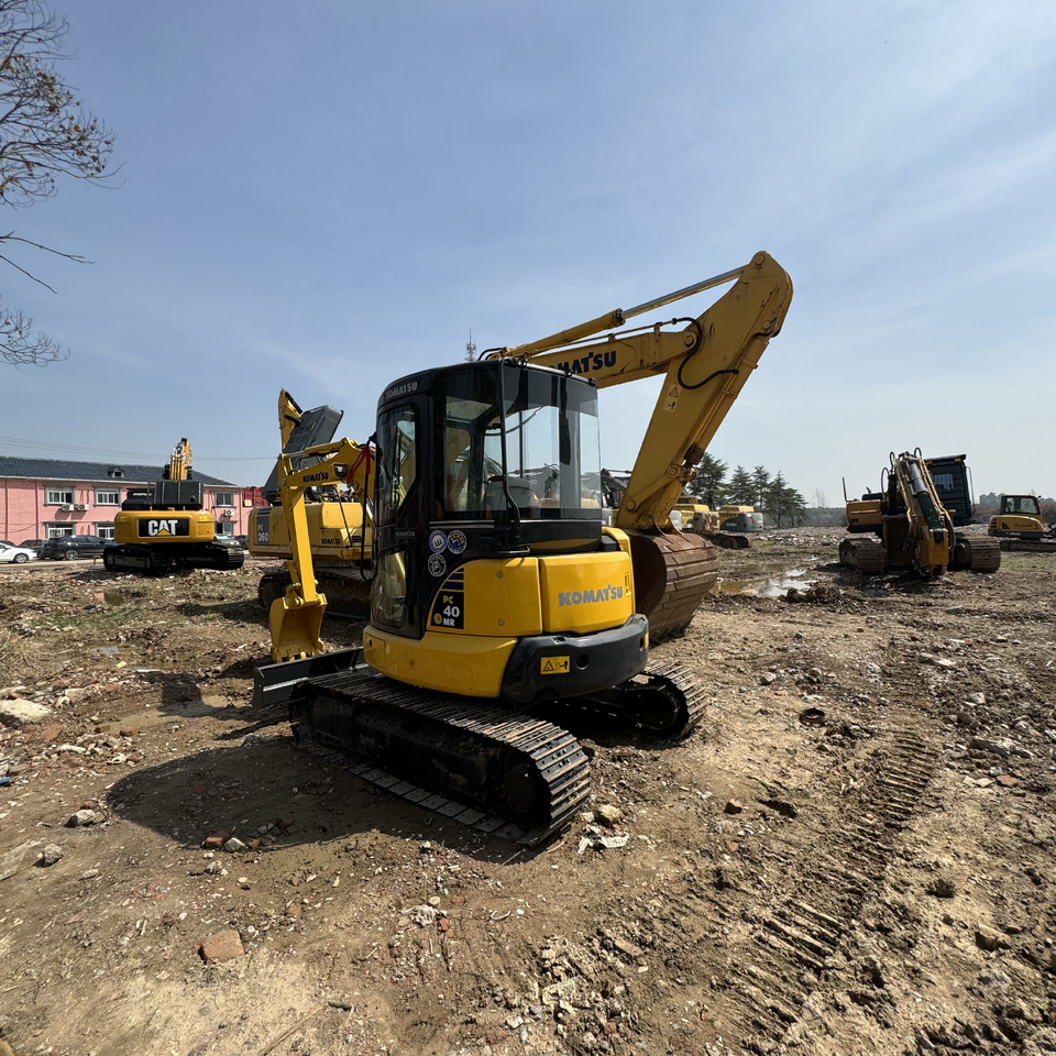 KOMATSU PC40 - Mini-ekskavators: foto 4 KOMATSU PC40 - Mini-ekskavators: foto 4