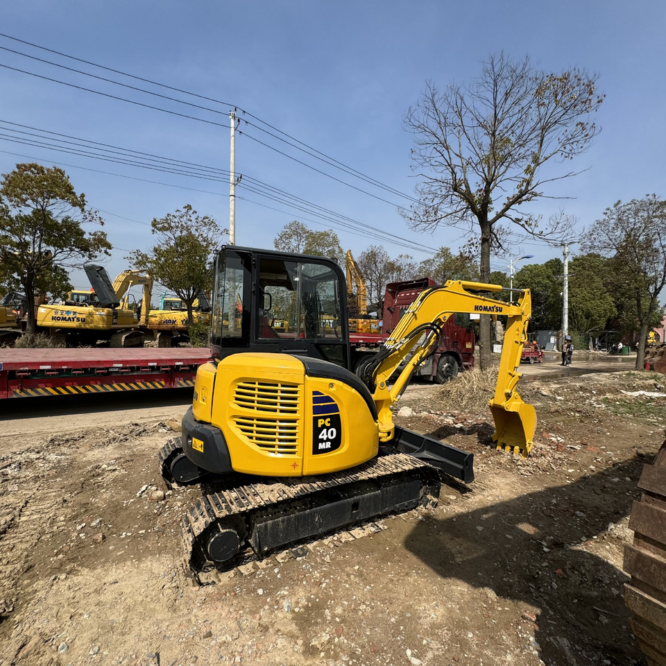 KOMATSU PC40 - Mini-ekskavators: foto 1 KOMATSU PC40 - Mini-ekskavators: foto 1
