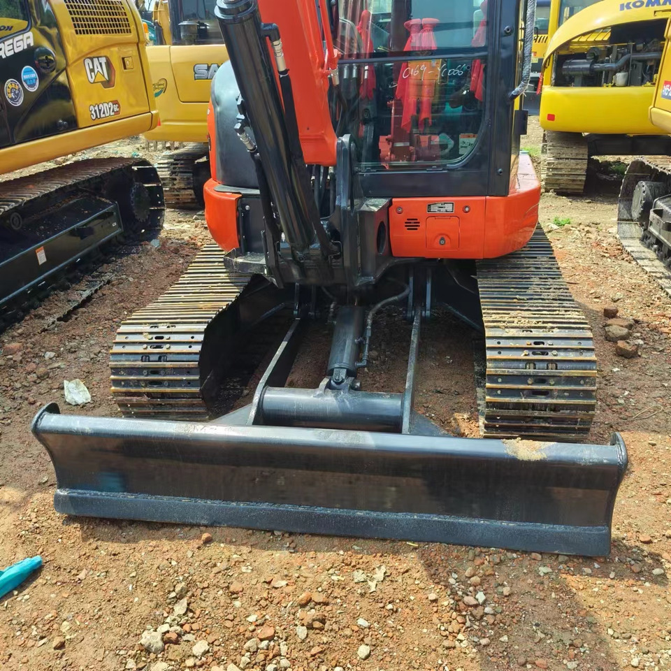 Kāpurķēžu ekskavators KUBOTA KX165-5: foto 10