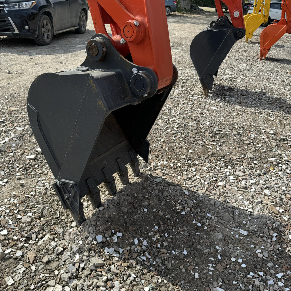 Kāpurķēžu ekskavators KUBOTA KX185: foto 7