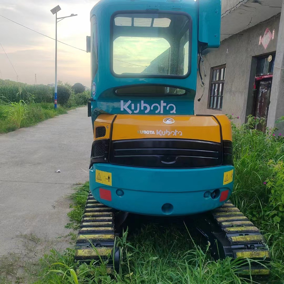 KUBOTA U30 - Mini-ekskavators: foto 5 KUBOTA U30 - Mini-ekskavators: foto 5