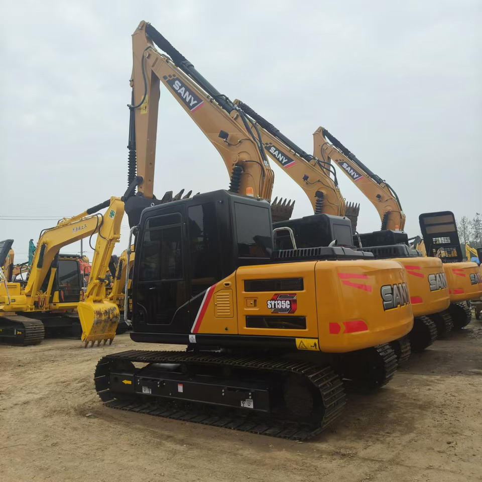 SANY SY135C - Kāpurķēžu ekskavators: foto 1 SANY SY135C - Kāpurķēžu ekskavators: foto 1