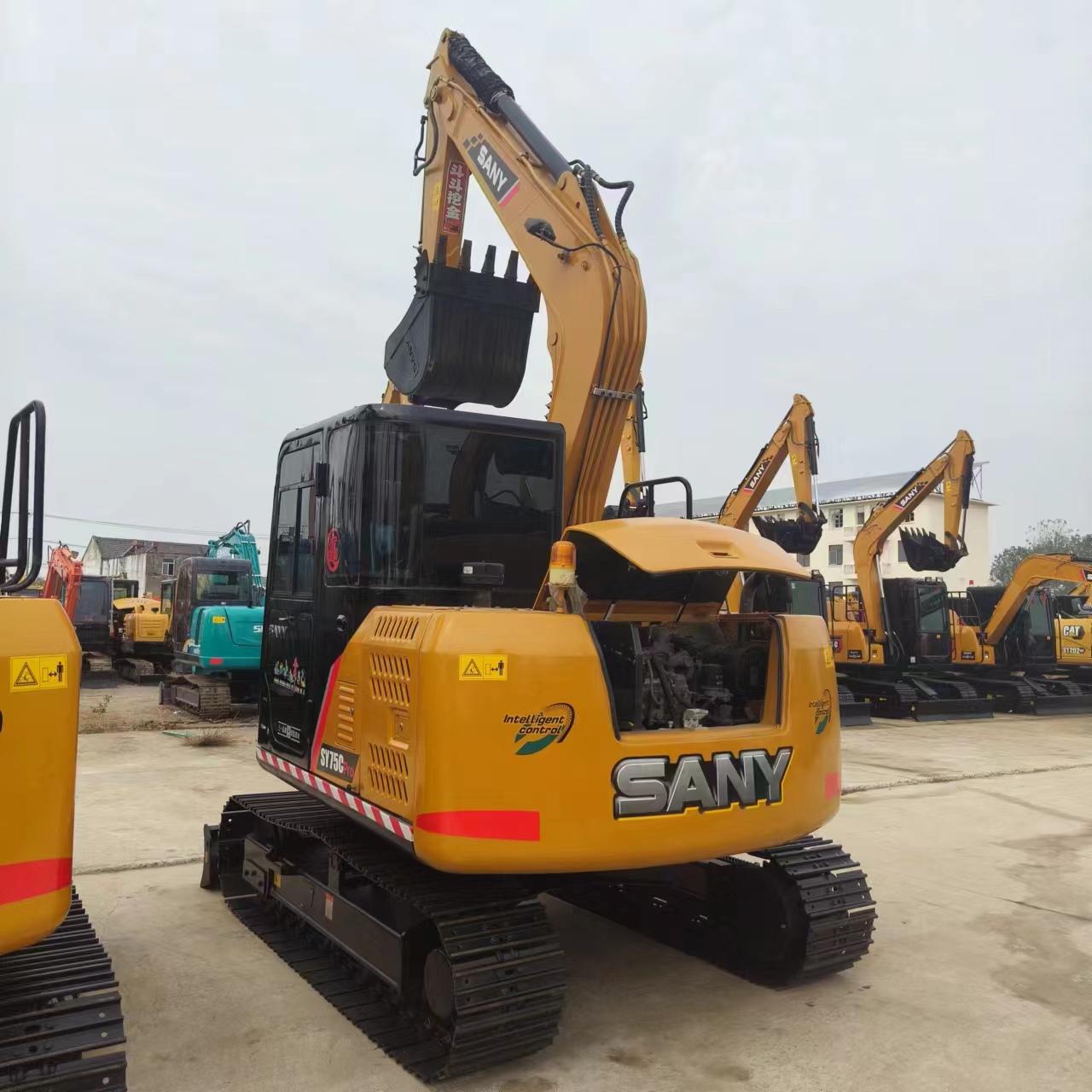 SANY SY75C - Kāpurķēžu ekskavators: foto 2 SANY SY75C - Kāpurķēžu ekskavators: foto 2